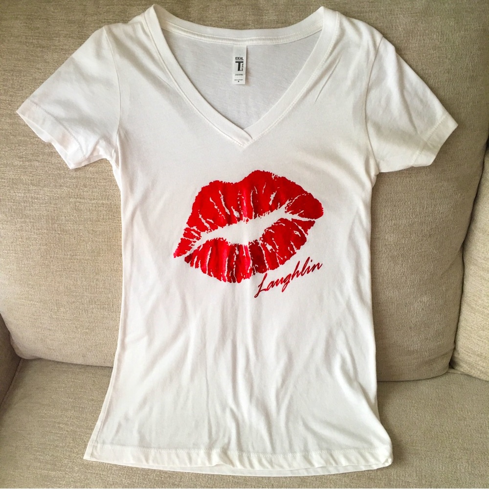 🟦Women’s  Lip T-shirt